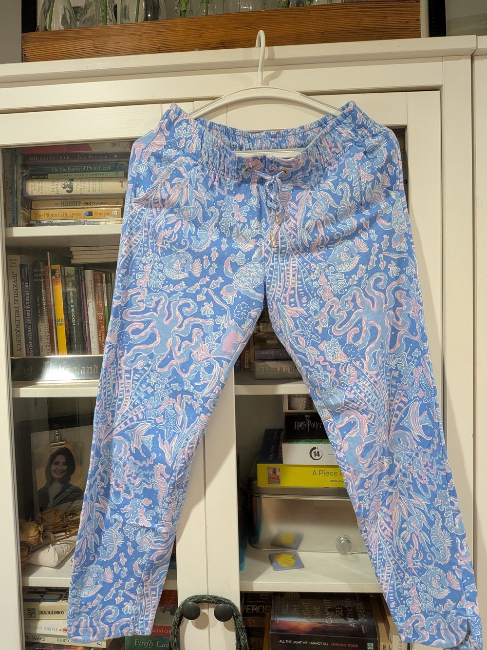 Lilly Pulitzer Blue and Light Pink Floral-Print Cropped Jeans